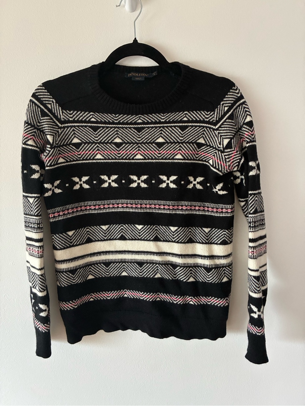 Pendleton Black, White & Red Geometric Crewneck Sweater